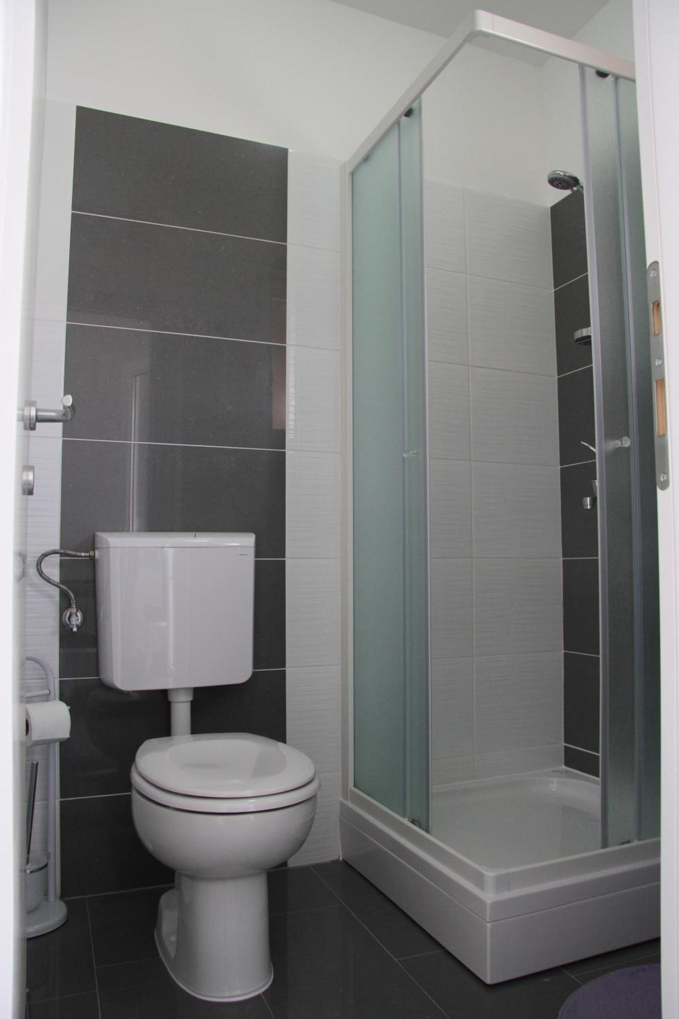 Apartment Paula With Private Jacuzzi And Parking- Near The Beach Zadar Bagian luar foto
